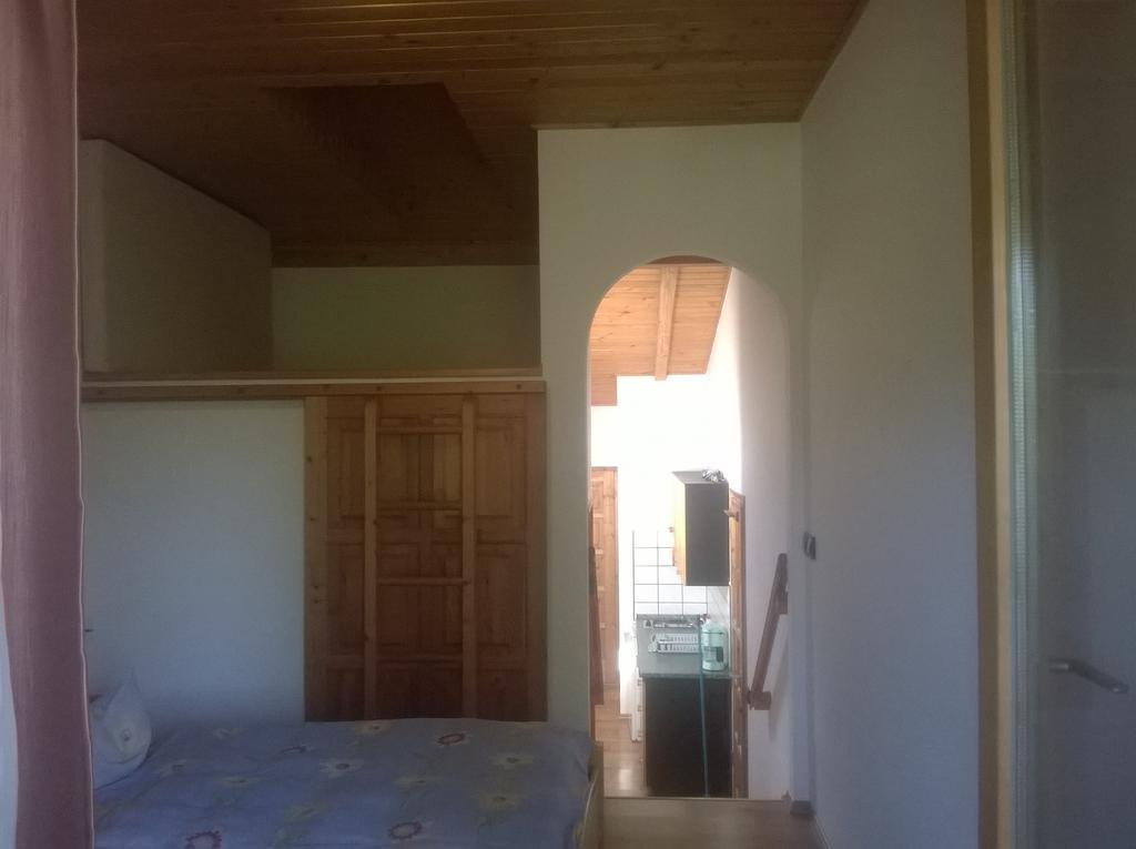 Apartman Nemeth เฮวิซ ภายนอก รูปภาพ