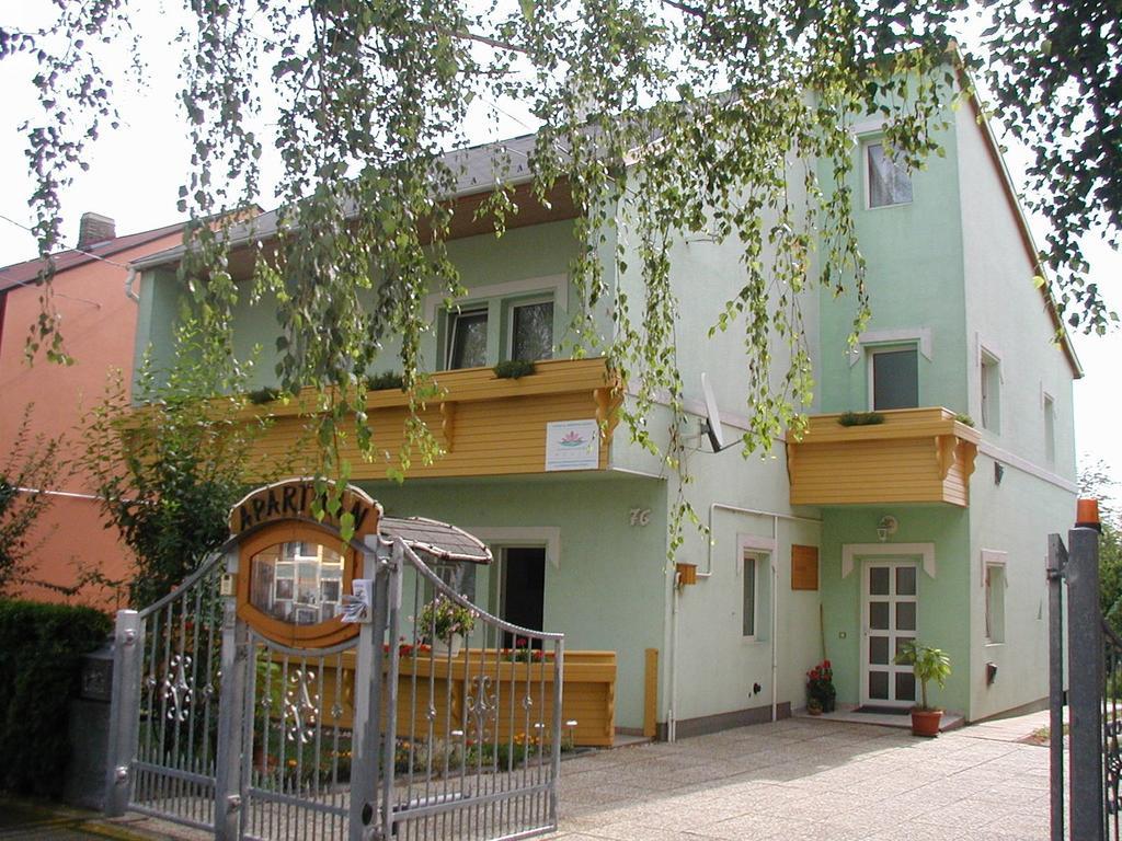 Apartman Nemeth เฮวิซ ภายนอก รูปภาพ